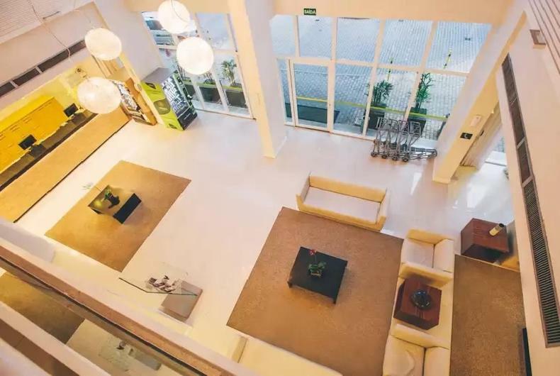 Ed Saint Moritz, Flat Com Garagem 02, Shn No Coracao De Brasilia Apartment Exterior photo